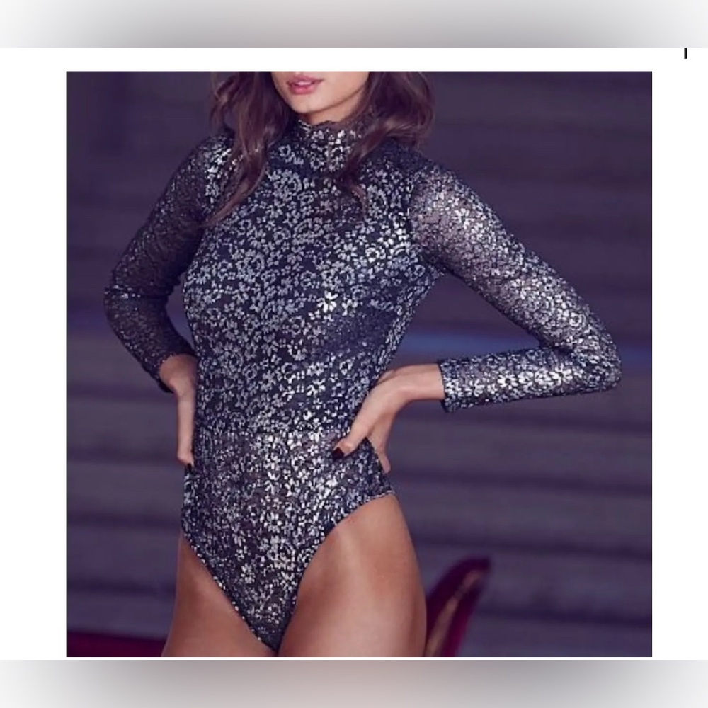 Victoria's Secret Silver Sequin Long Sleeve Bodysuit‎